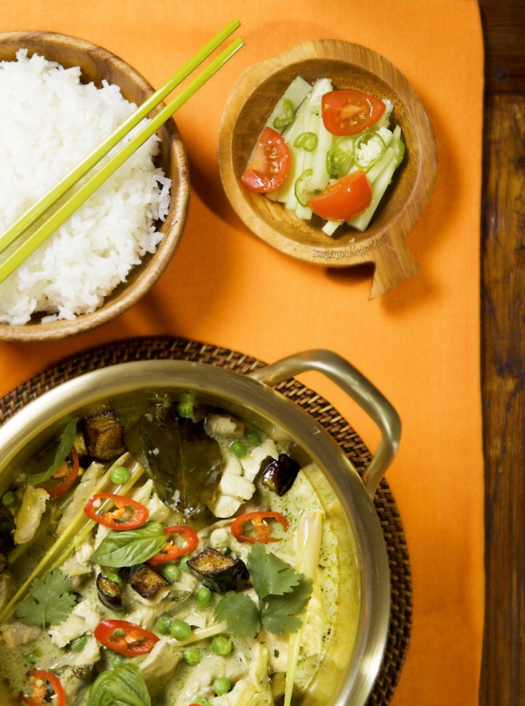 jak zrobić szybkie zielone curry z kurczakiem