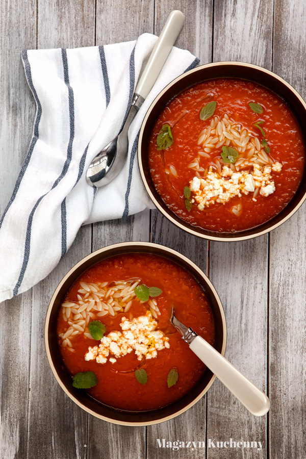 zupa-pomidorowa-ze-swiezych-pomidorow