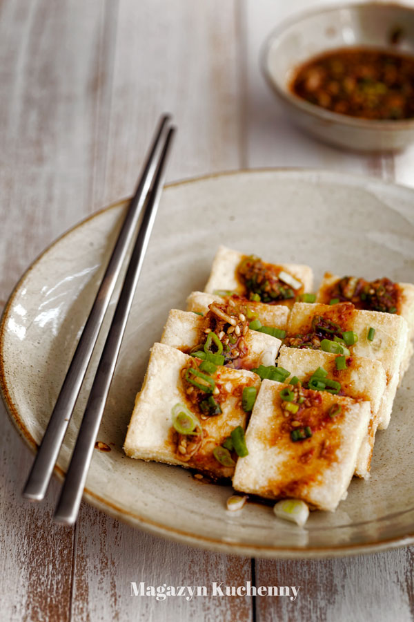 tofu-smazone-i-pikantny-sos